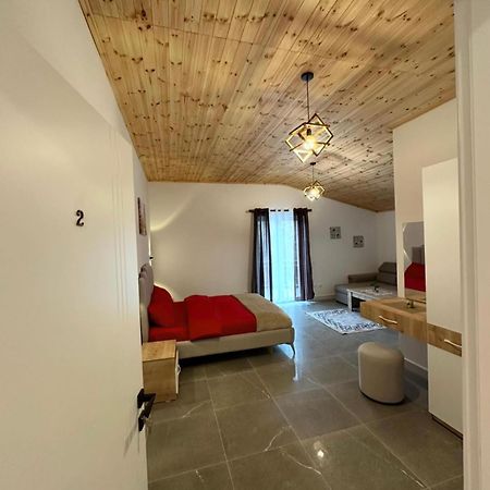 שקודר Qyteza Guest House & Camping מראה חיצוני תמונה