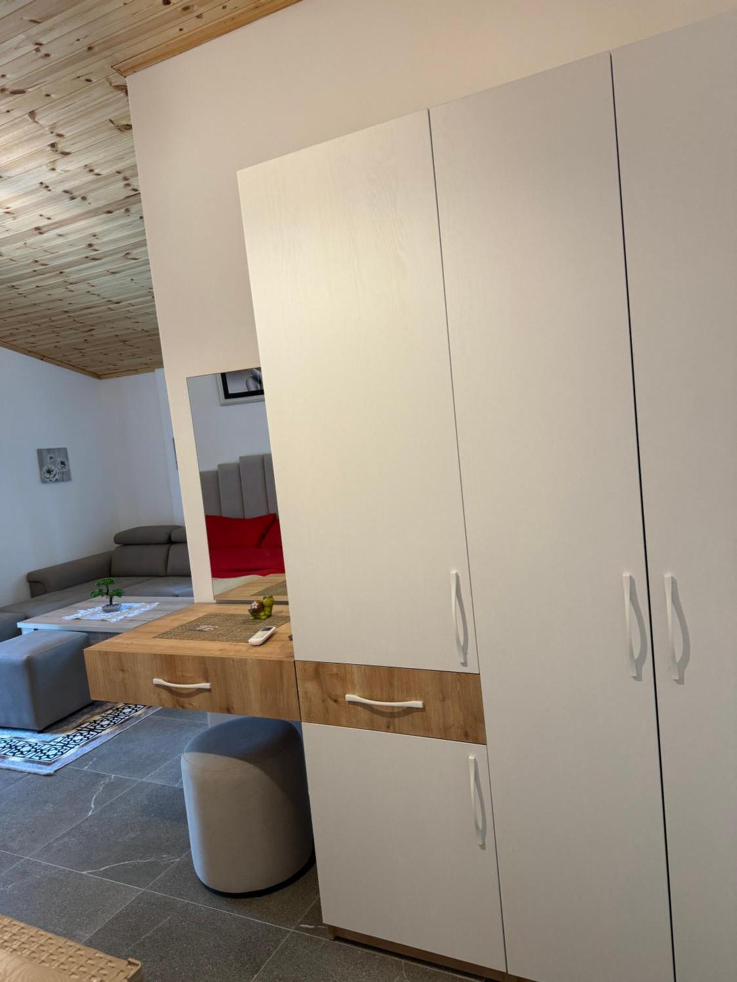 שקודר Qyteza Guest House & Camping מראה חיצוני תמונה