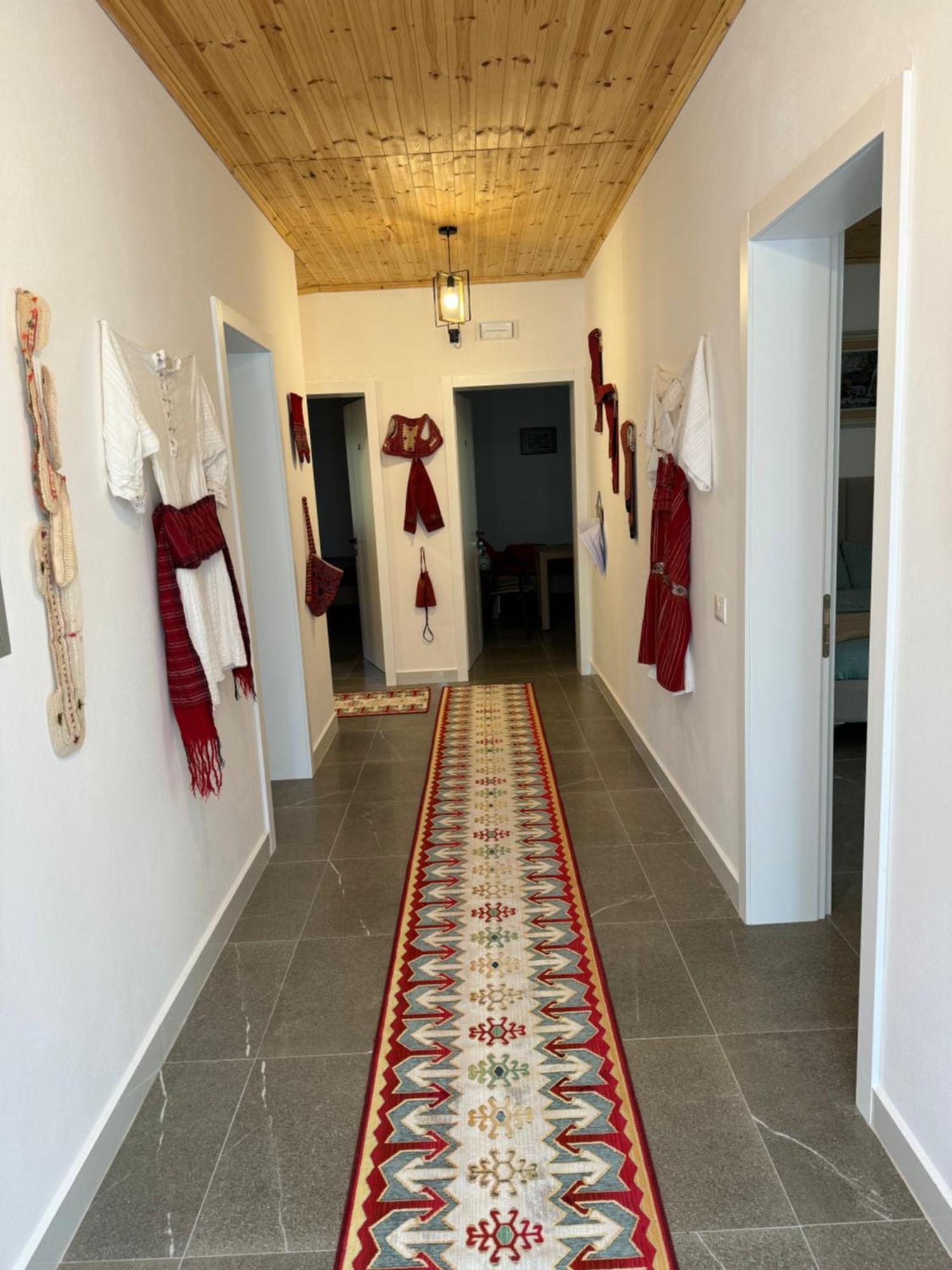 שקודר Qyteza Guest House & Camping מראה חיצוני תמונה