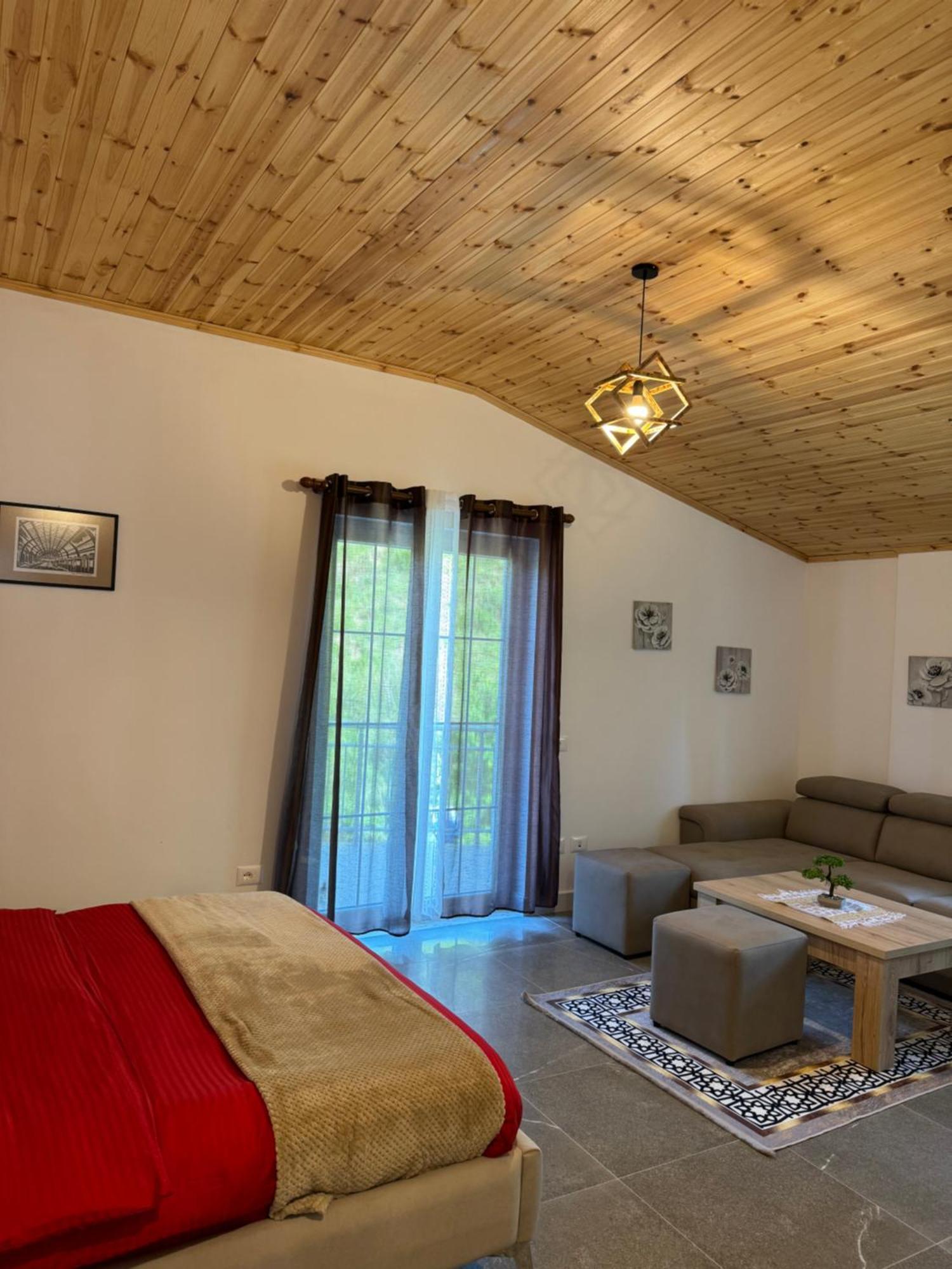 שקודר Qyteza Guest House & Camping מראה חיצוני תמונה